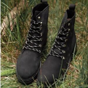 Jenni Kayne Black oiled leather mountain boots